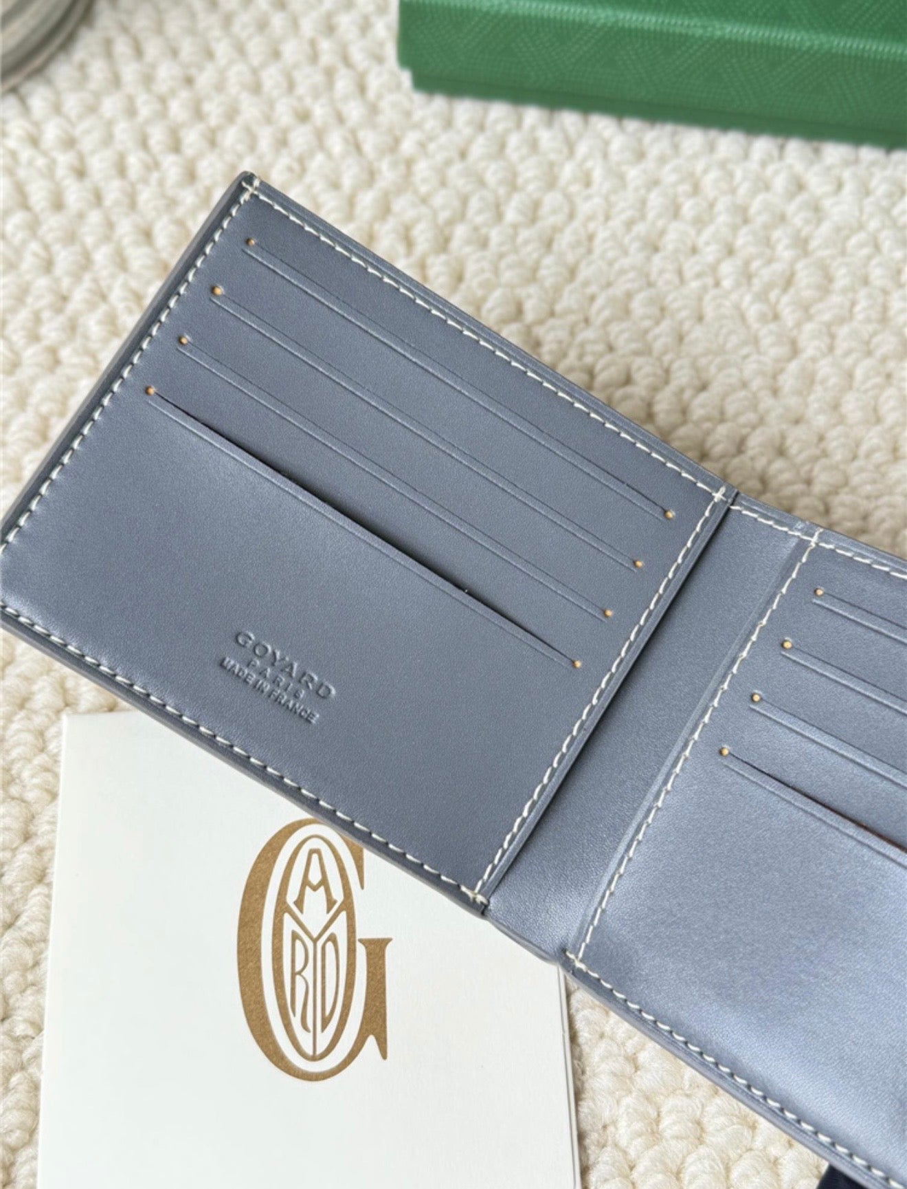 Cartera V Gray